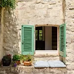 Former Monastery With Views Of Umbria 佩鲁贾