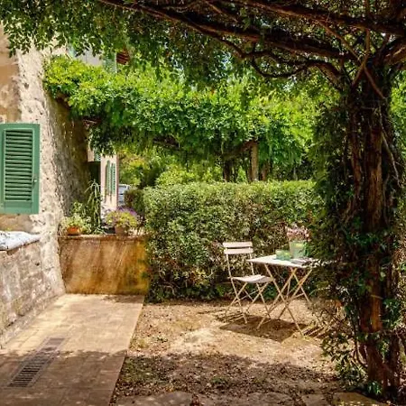 Former Monastery With Views Of Umbria Сasa de vacaciones