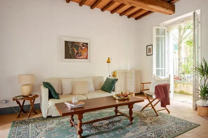 Former Monastery With Views Of Umbria * פרוג'ה