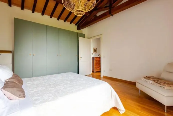 Former Monastery With Views Of Umbria * פרוג'ה