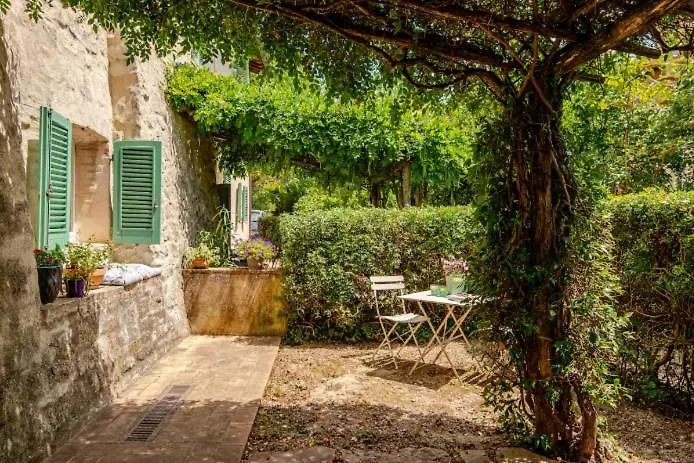 Former Monastery With Views Of Umbria Ferienhaus